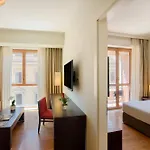 Nh Collection Giustiniano Hotell 4*