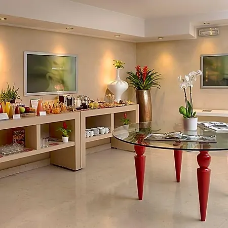 Hotell Nh Collection Giustiniano 4*